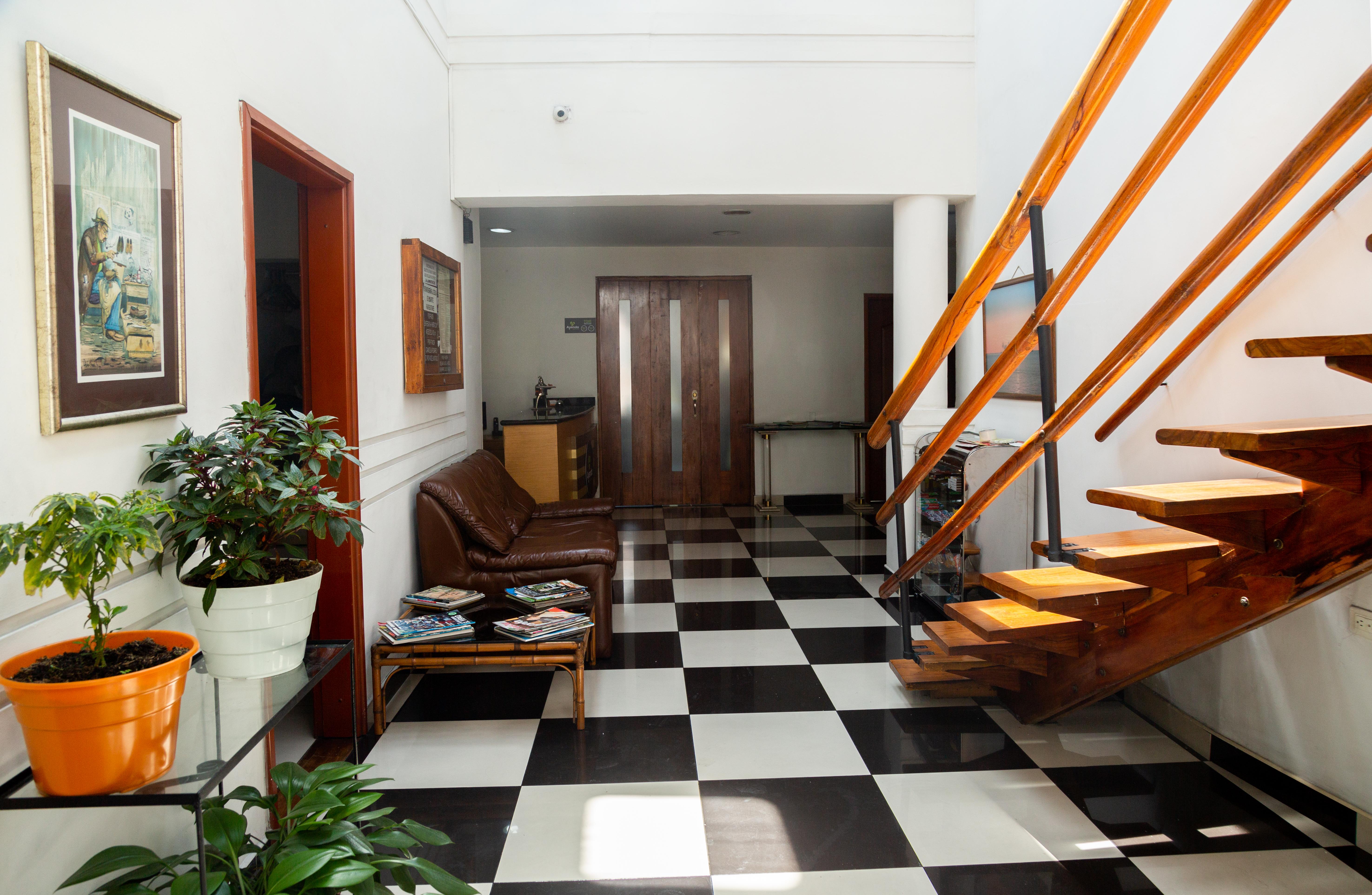 Отель Ayenda 1131 Casa Valencia Манисалес Экстерьер фото